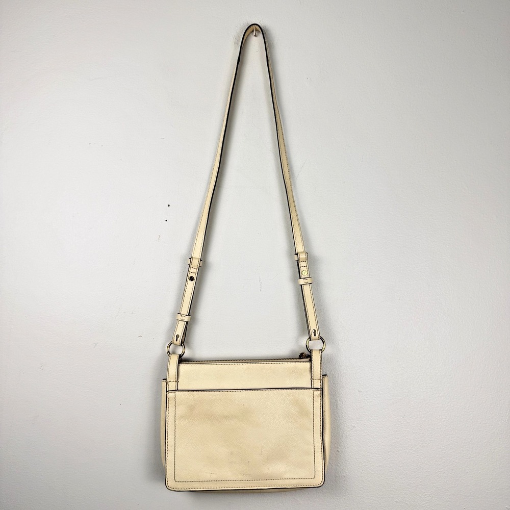 Fossil Crossbody Bag Womens Cream Leather Adjustable Strap Top Zip Purse Classic